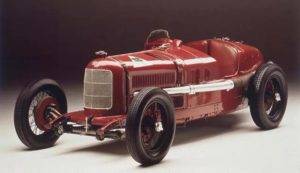 Как сделать деревянную Alfa Romeo модель 1928 года