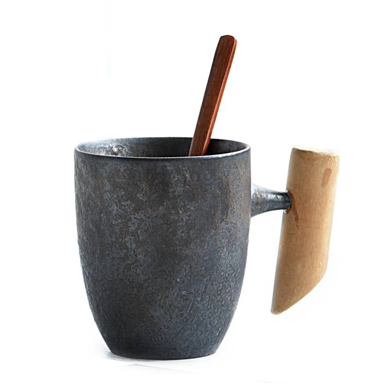 Выбираем керамические кружки для чая: с силиконовой крышкой, ручной работы