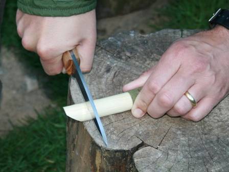 Как сделать свисток из куска жести. простейший свисток из листового металла своими руками как сделать свисток из металла