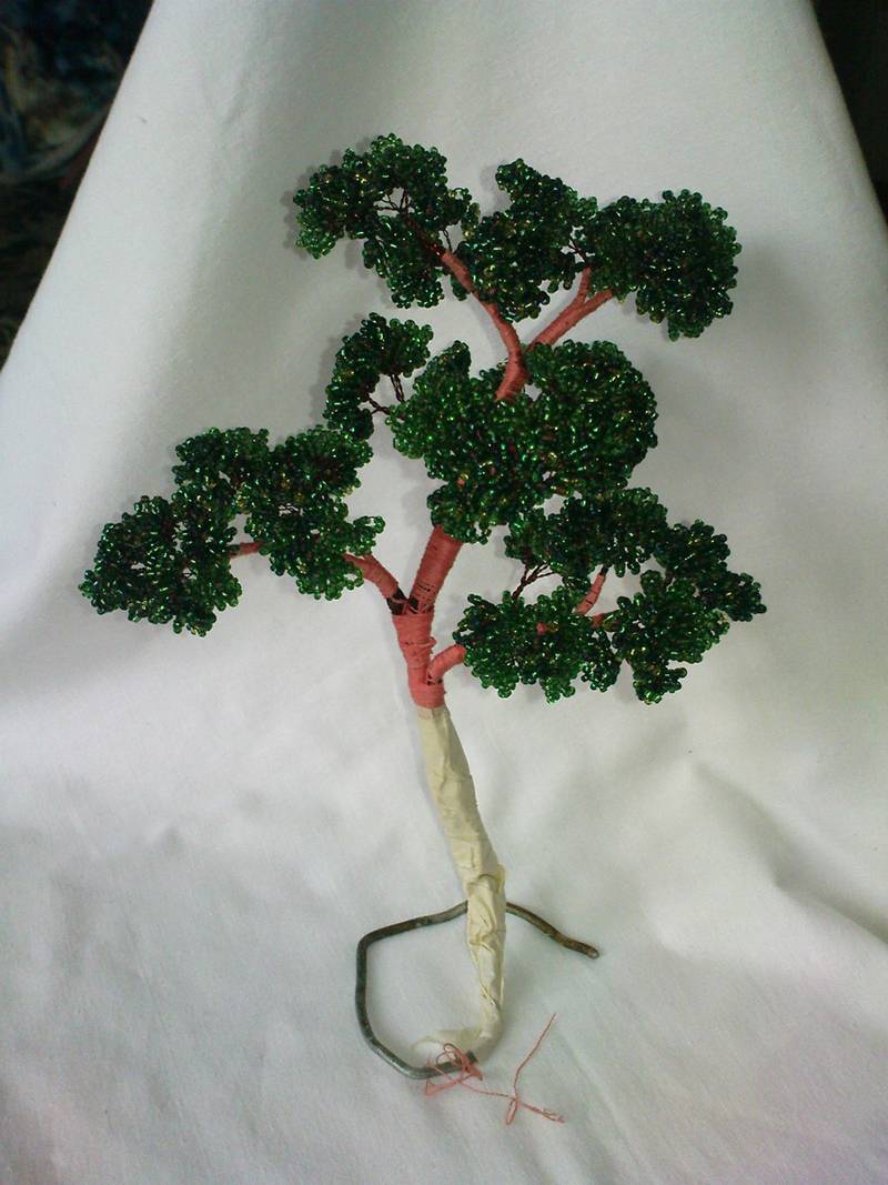 Поделка дерево из бисера своими руками - инструкция с фото и видео, как легко плести деревья из бисера