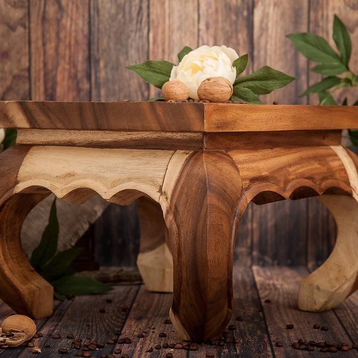 Самые оригинальные и интересные столы из дерева