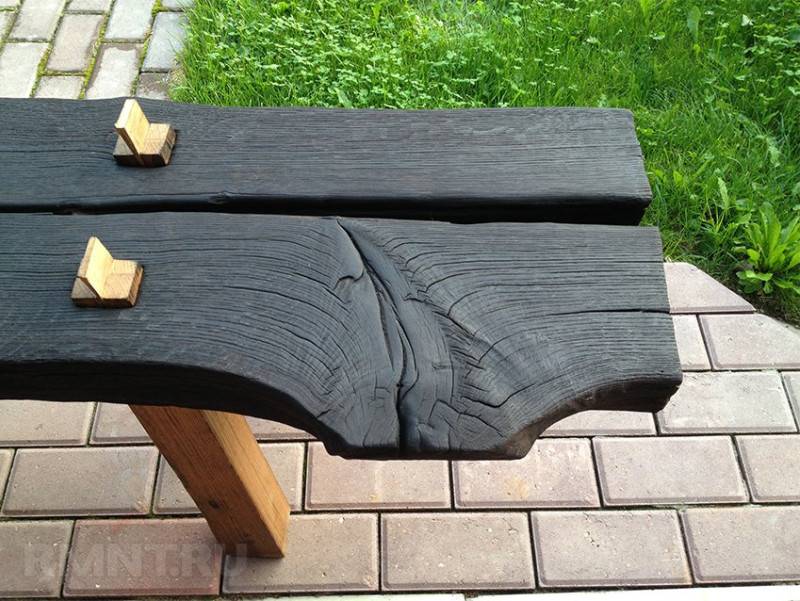 Делаем «мраморный» столик из бетона с основой из обожженного дерева