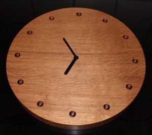 Как сделать современные деревянные часы