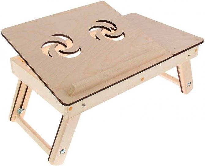 Компактный фанерный ретро-столик для ноутбука