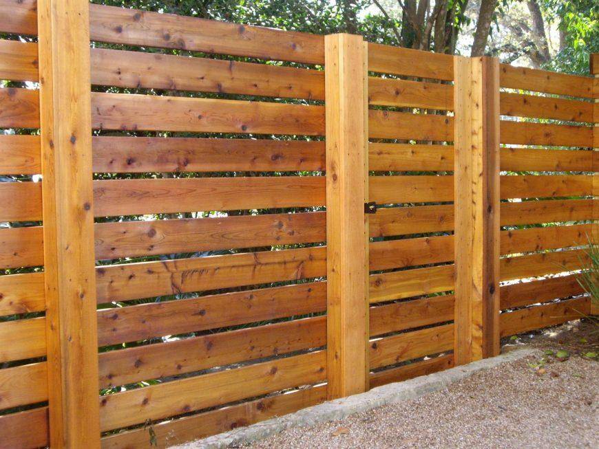 Как сделать деревянный забор самостоятельно