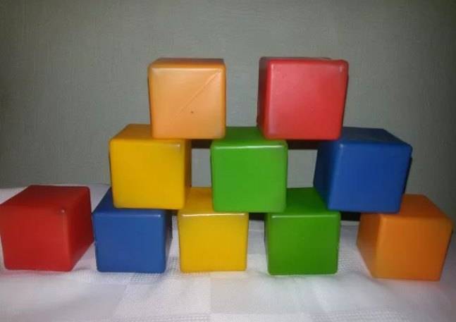 Большие деревянные кубики для детей