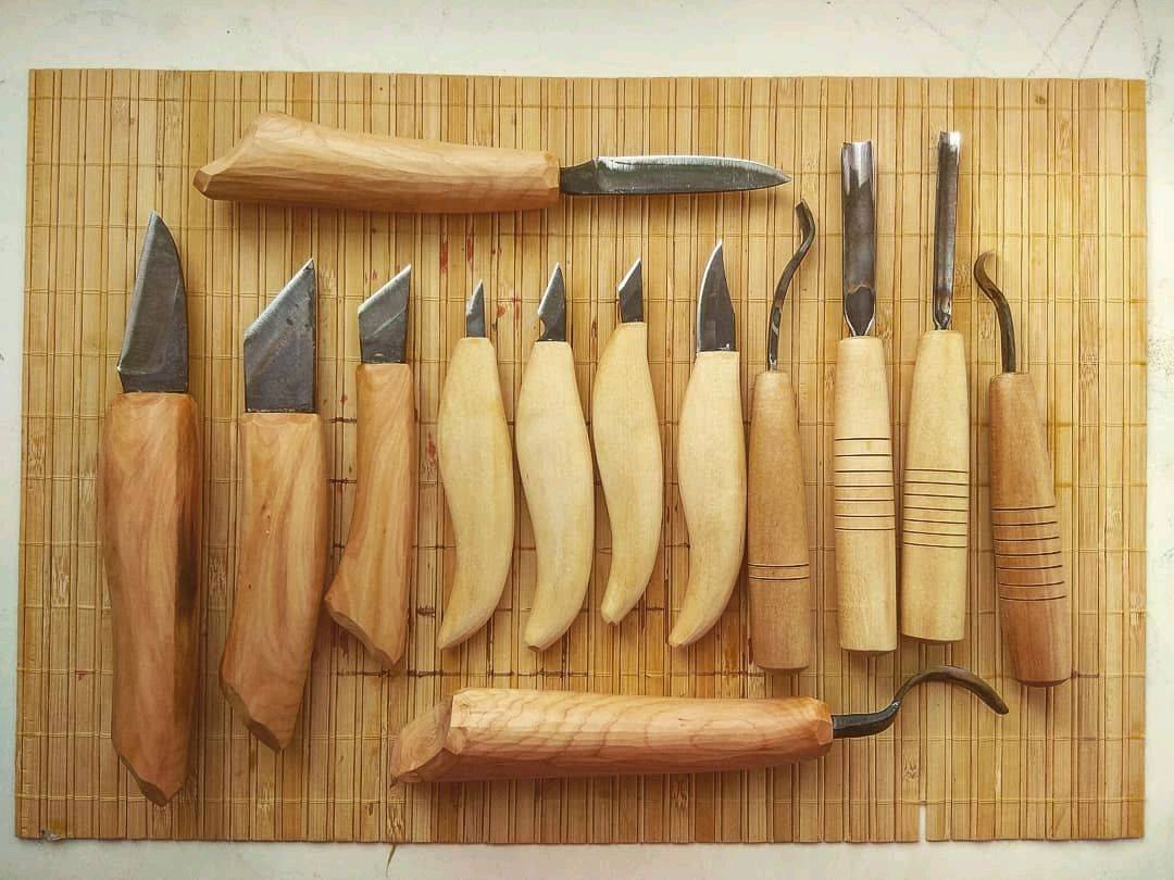 Нож топорик для резьбы по дереву размеры. как сделать простейшие инструменты для резьбы по дереву своими руками. материал для лезвия