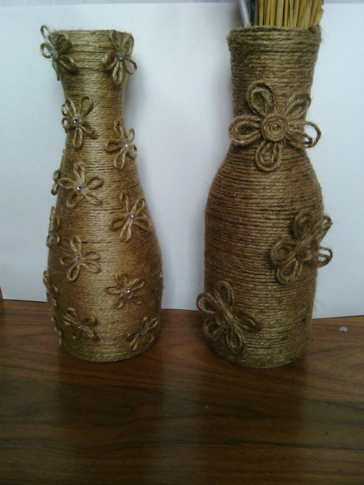 Бетонная ваза из мешковины и 3 способа ее изготовления
