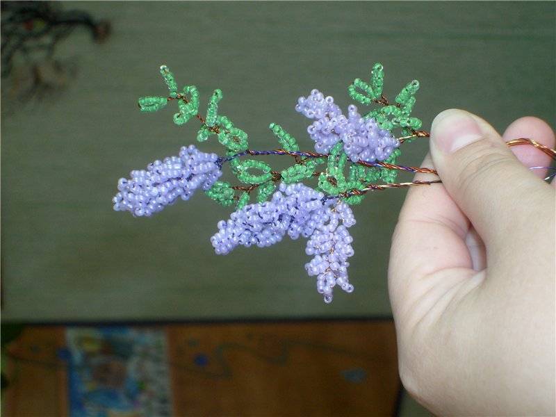 Мастер-класс по сирени из бисера: как сделать цветок своими руками с фото и видео по плетению