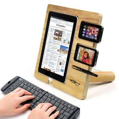 Простая деревянная подставка для смартфона и планшета своими руками