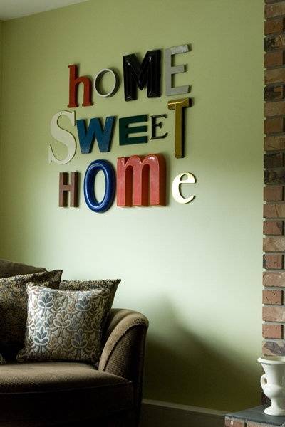 ​буквы и надписи в интерьере вашей квартиры