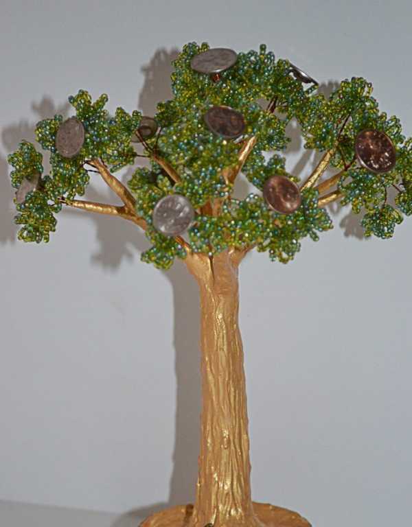 Создание денежного дерева из бисера